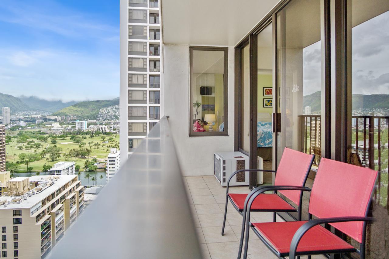 Ke Aloha Suite At The Waikiki Banyan Honolulu Exteriör bild